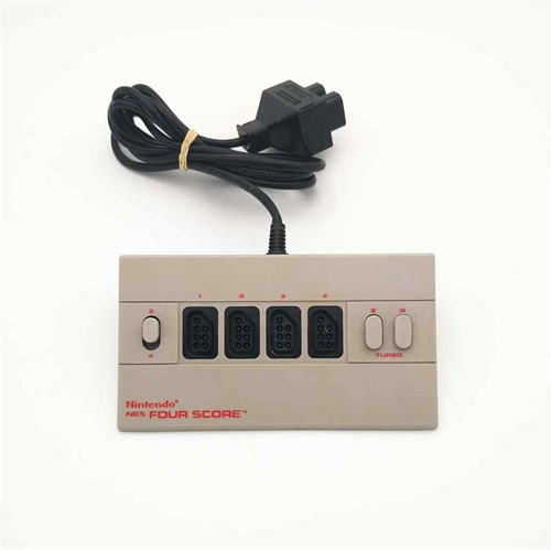 Nintendo Entertainment System (NES) Tilbehør - Nintendo Four Score (Genbrug) (B Grade)